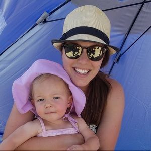 Meet your Posher, Amy